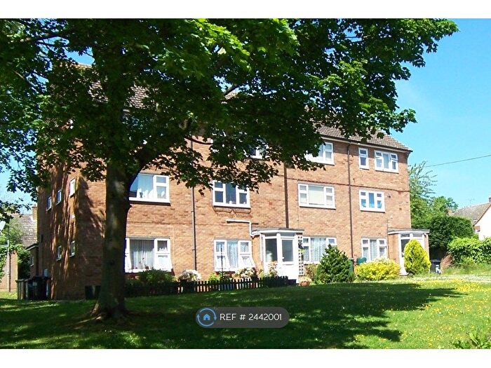 2 Bedroom Maisonette To Rent In Deanscroft, Knebworth, SG3