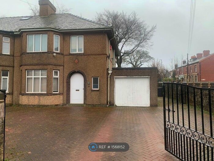 3 Bedroom Semi-Detached House To Rent In Mollington Road, Blackburn, BB2