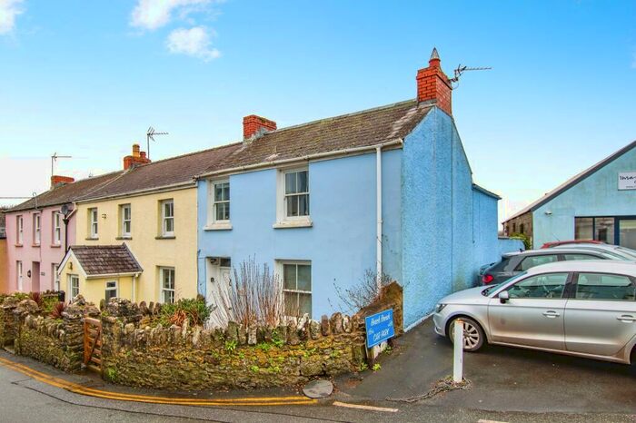 2 Bedroom End Of Terrace House For Sale In Manorbier, Tenby, Pembrokeshire, SA70