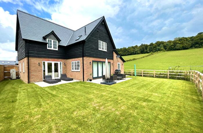 4 Bedroom Detached House To Rent In Pablo Court, Chesham, HP5