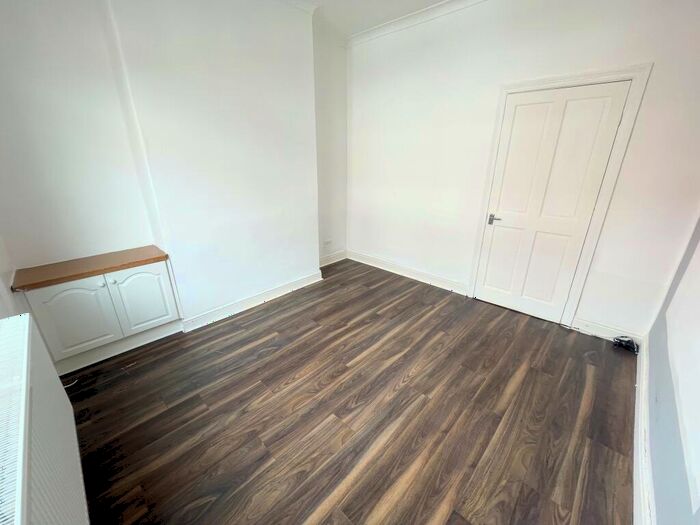 3 Bedroom Terraced House To Rent In Brighton Road/Darlington/Eastbourne, DL1