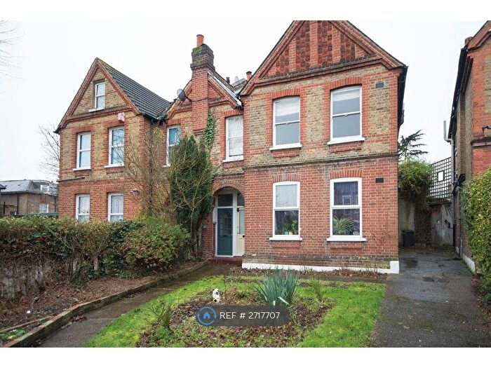 4 Bedroom Maisonette To Rent In Hurstbourne Road, London, SE23