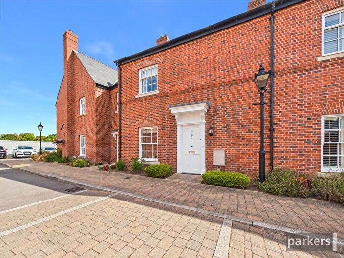 2 Bedroom Retirement Property For Sale In Bridge Park, Twyford, Reading, Berkshire, RG10
