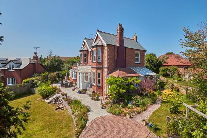 5 Bedroom Detached House For Sale In Station Road, Exton, EX3