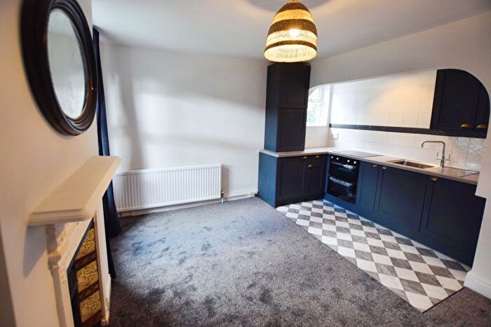 1 Bedroom Flat To Rent In Merton Road, Bedford, MK40