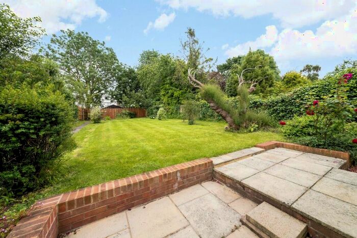 4 Bedroom Semi-Detached House To Rent In Eastlands Crescent, Dulwich, London, SE21