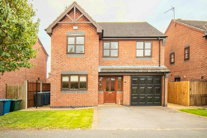 4 Bedroom Detached House To Rent In Hogg Lane, Radcliffe-on-Trent, Nottingham, Nottinghamshire, NG12