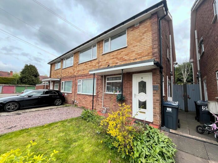 2 Bedroom Maisonette To Rent In Hazeltree Croft, Birmingham, West Midlands, B27