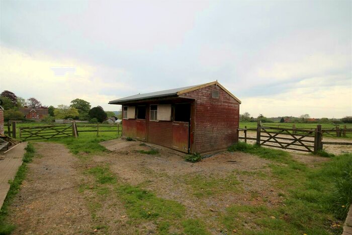 Property To Rent In Breamore, Fordingbridge, SP6