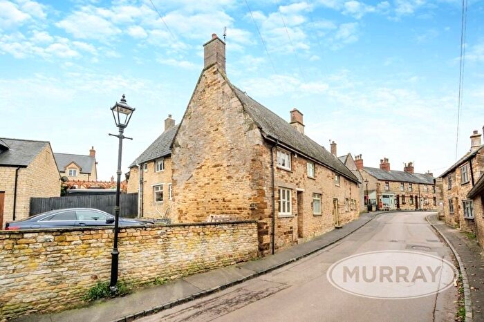 3 Bedroom Cottage To Rent In High Street, Gretton, Nothants., NN17