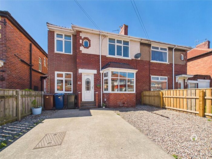 4 Bedroom Semi-Detached House For Sale In Selby Gardens, Newcastle Upon Tyne, Tyne And Wear, NE6