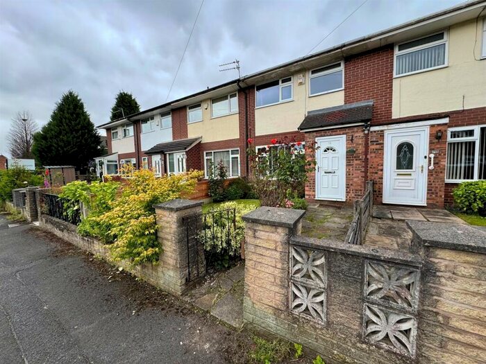 3 Bedroom Terraced House To Rent In Amberwood Drive, Manchester, M23