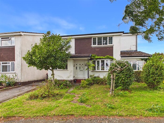 4 Bedroom Detached House For Sale In Wentworth Road, Dronfield Woodhouse, Dronfield, S18