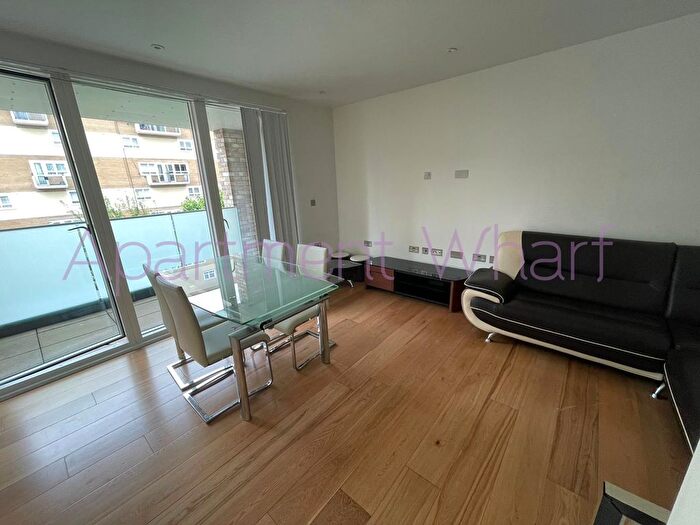 2 Bedroom Flat To Rent In Cambridge Avenue, London, NW6
