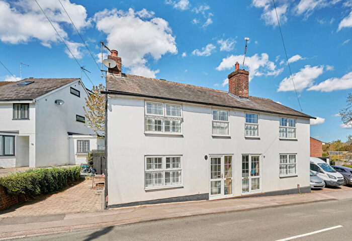 2 Bedroom Semi-Detached House For Sale In Brewhouse Hill, Wheathampstead, St. Albans, Hertfordshire, AL4