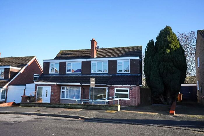 3 Bedroom Semi-detached House For Sale In Grange Drive, Melton Mowbray, LE13