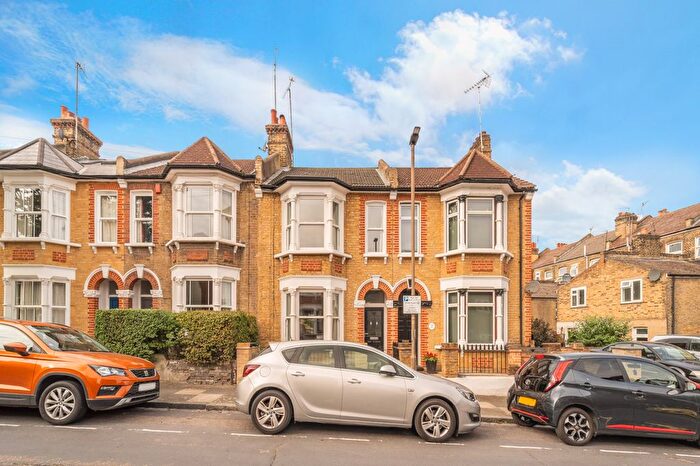 3 Bedroom Terraced House To Rent In Kemsing Road, Canary Wharf, SE10
