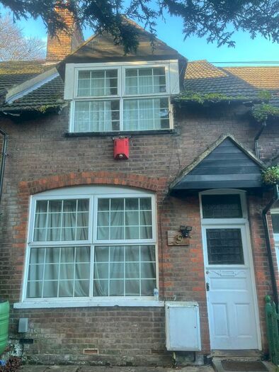 3 Bedroom Terraced House To Rent In Blyth Place, Luton, LU1