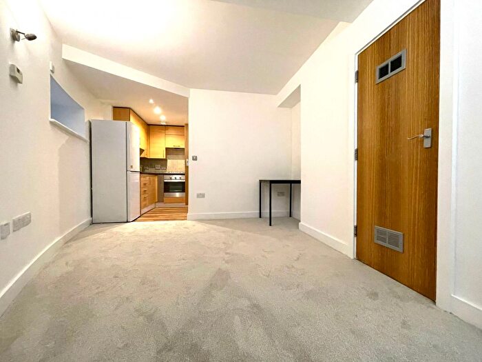 Studio To Rent In Building, Cadogan Road, Woolwich, London, SE18