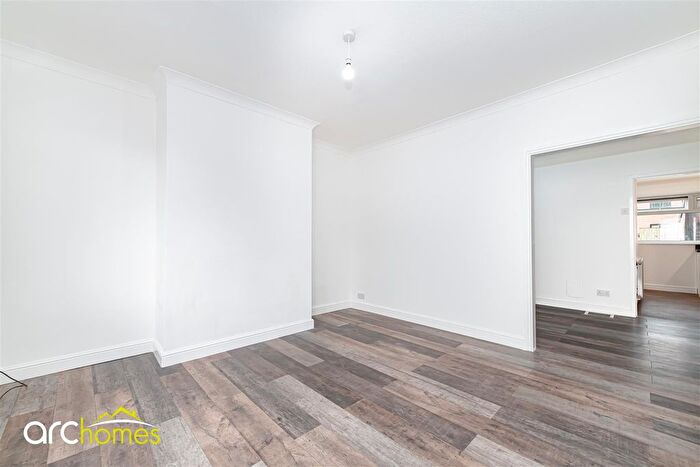 3 Bedroom Semi-Detached House To Rent In Corner Lane, Leigh, WN7