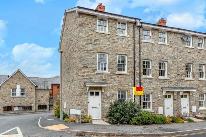 3 Bedroom End Of Terrace House To Rent In Mill Bank, Hay-On-Wye, HR3
