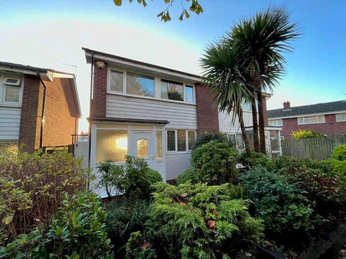 3 Bedroom House To Rent In Arless Way, Harborne, Birmingham, B17