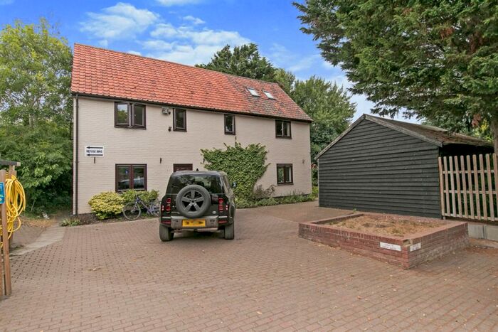 4 Bedroom Detached House For Sale In Spring Lane, Wickham Market, Woodbridge, IP13