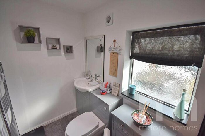 1 Bedroom End Of Terrace House For Sale In London Road South, Poynton, SK12