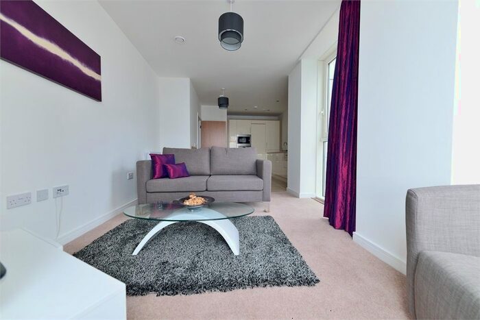 2 Bedroom Flat To Rent In Pendeen House, Prospect Place, Cardiff Bay, Cardiff CF11