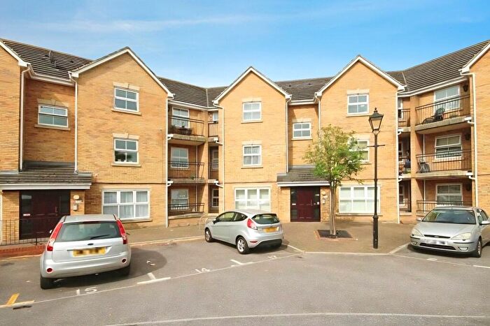 2 Bedroom Apartment To Rent In Osier Drive, Basildon, SS15