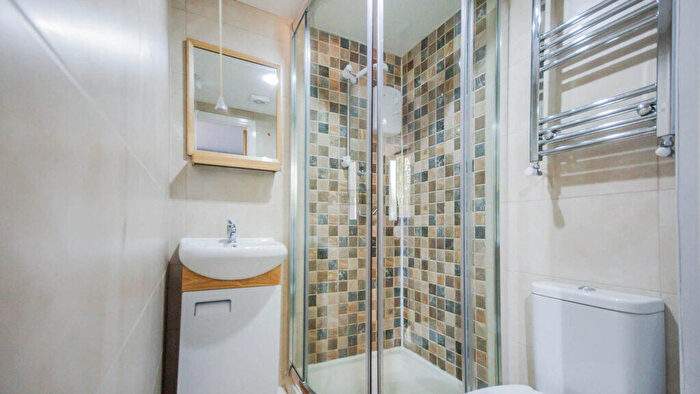 1 Bedroom Terraced House To Rent In Bournbrook Road, Selly Oak, Birmingham, B29