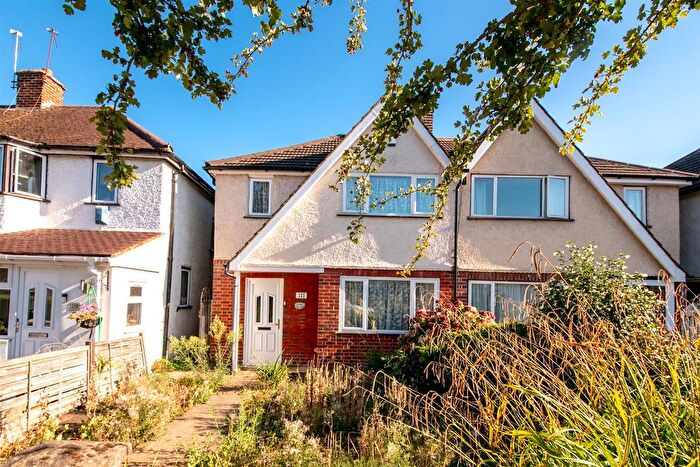 3 Bedroom Semi-Detached House To Rent In Clyfford Road, Ruislip, HA4