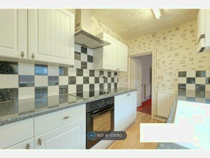 2 Bedroom Terraced House To Rent In Kirk Street, Stoke-On-Trent, ST6