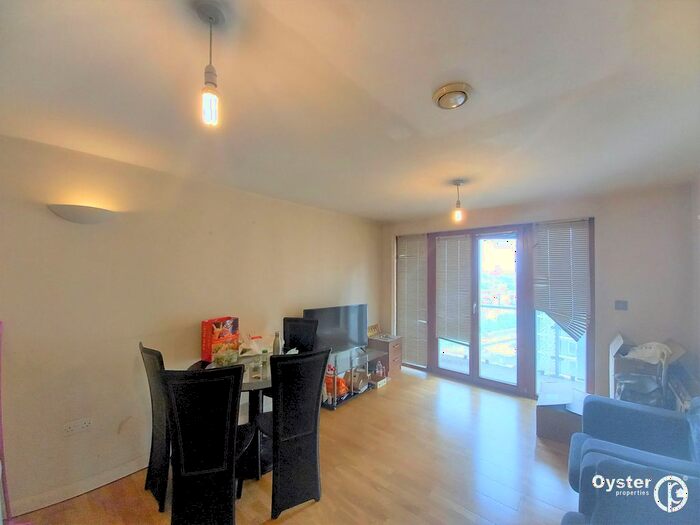 2 Bedroom Flat To Rent In Ilford Hill, Icon Building, IG1