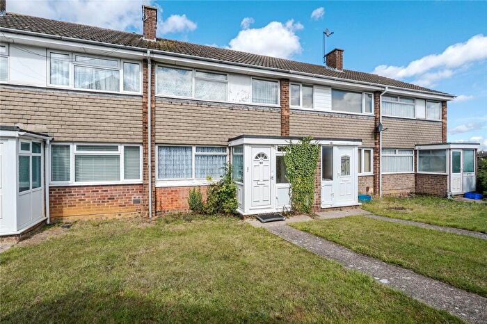 3 Bedroom Terraced House For Sale In Tiffany Close, Bletchley, Milton Keynes, MK2