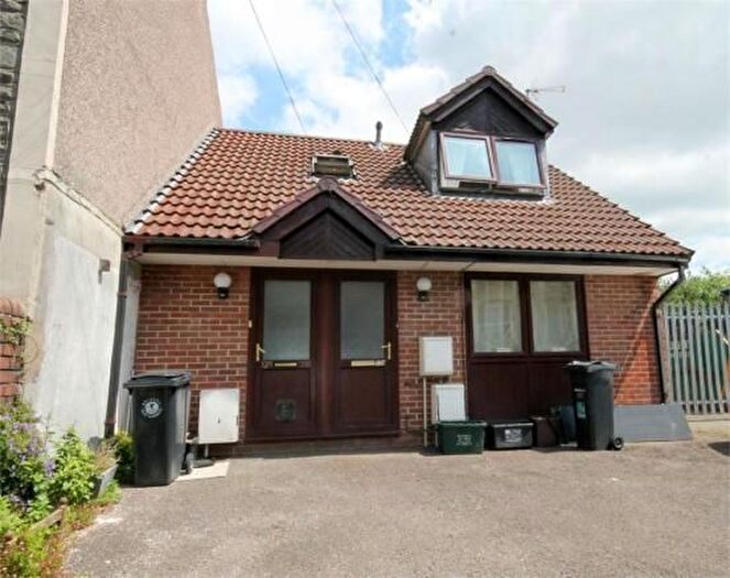 1 Bedroom Flat To Rent In Broadfield Avenue, Bristol, BS15