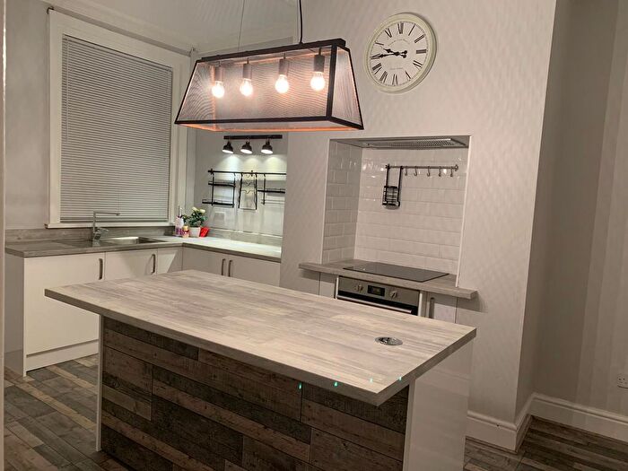 3 Bedroom Terraced House To Rent In Melbourne Street North, Ashton-Under-Lyne, OL6