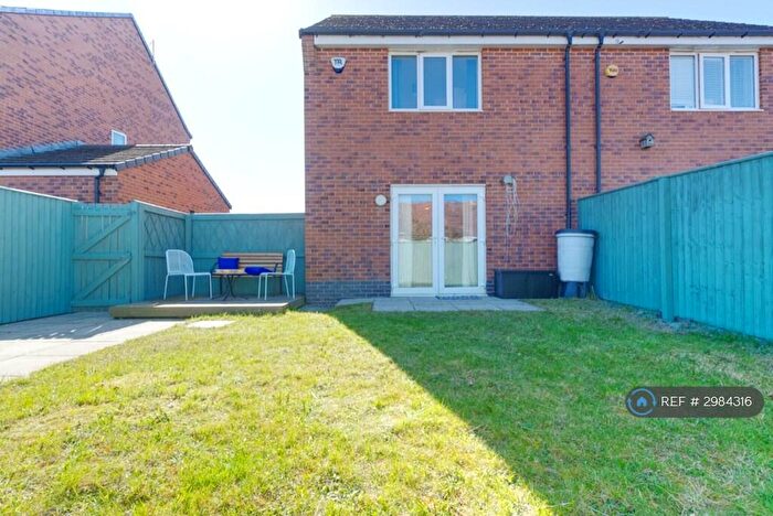 3 Bedroom Semi Detached House To Rent In Friars Way, Newcastle Upon Tyne, NE5