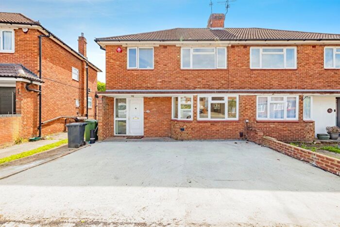 3 Bedroom Semi-Detached House For Sale In Duncan Way, Bushey, WD23
