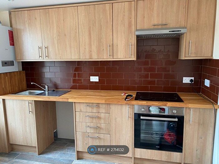 2 Bedroom Flat To Rent In Penn Hill Avenue, Poole, BH14