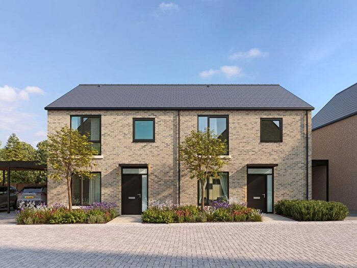 3 Bedroom Detached House For Sale In Newmarket Road, Teversham, Cambridge, CB5
