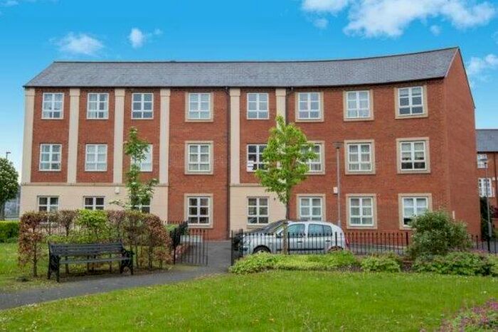 2 Bedroom Flat To Rent In Martins Court, York, YO26