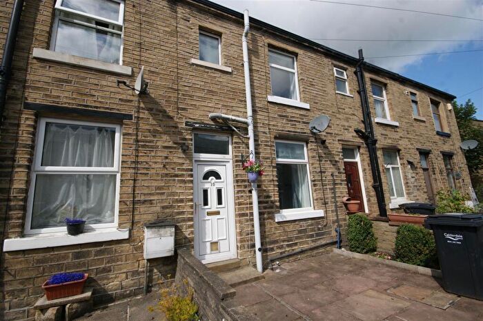 1 Bedroom Terraced House To Rent In Park Place East, Lightcliffe, Halifax, HX3