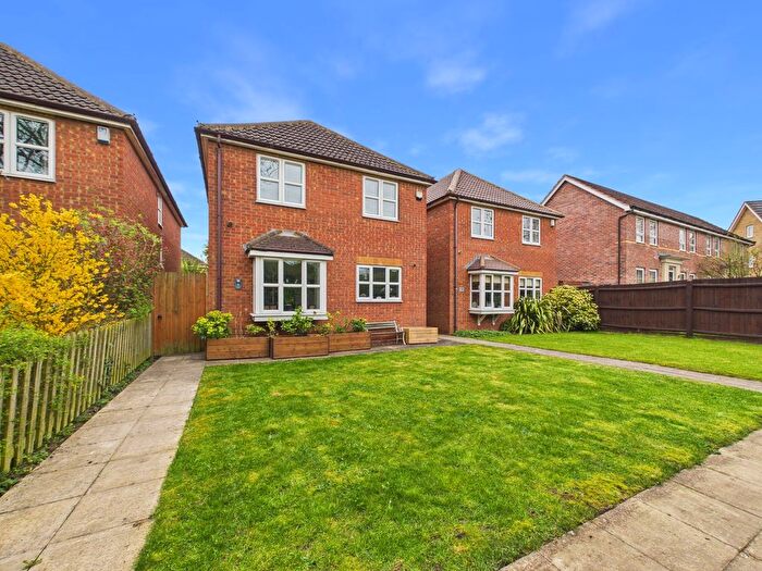 3 Bedroom Detached House For Sale In The Ashes, Peterborough, PE7