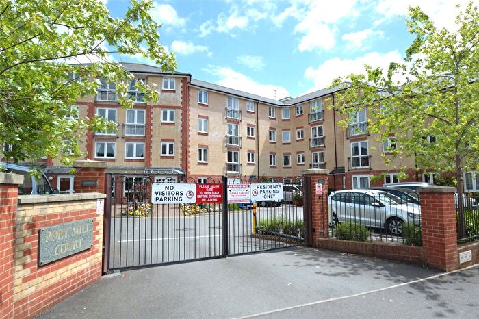 2 Bedroom Flat For Sale In Mills Way, Barnstaple, Devon, EX31