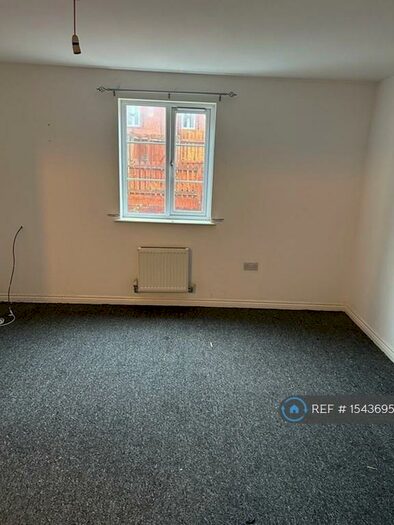 4 Bedroom Terraced House To Rent In Pentwyn Drive, Cardiff, CF23