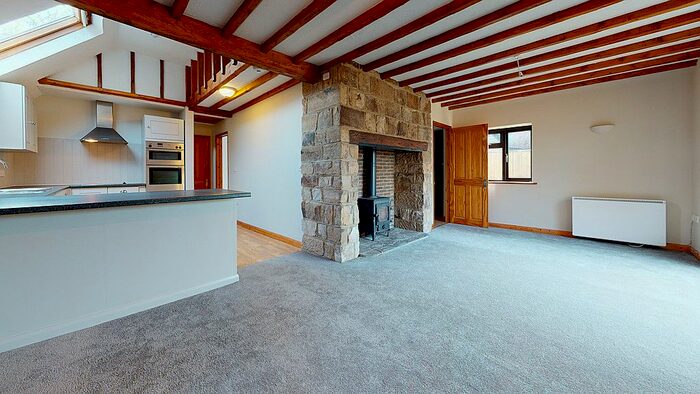 2 Bedroom Barn Conversion To Rent In Willow Court, Horney Common, Uckfield, TN22