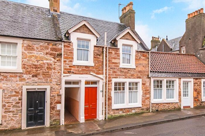 4 Bedroom Town House For Sale In High Street, Earlsferry, KY9