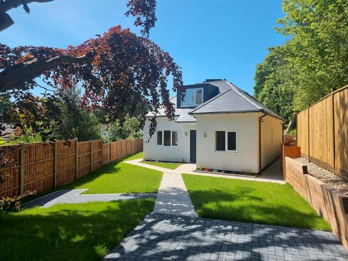 3 Bedroom Detached Bungalow For Sale In Pilgrims Way, Wrotham, Sevenoaks, TN15