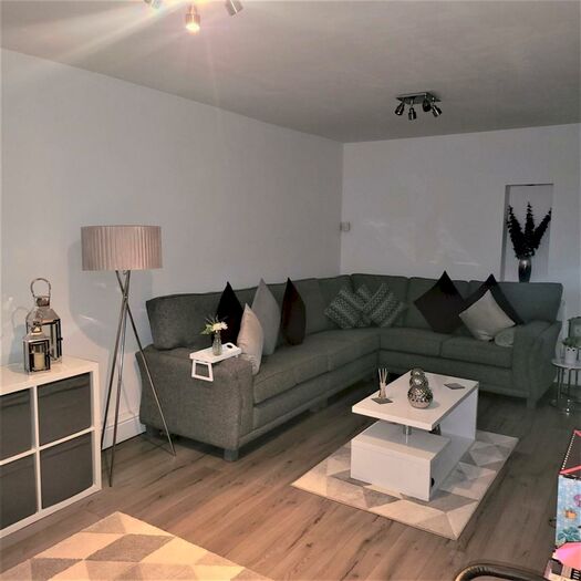 2 Bedroom Terraced House To Rent In Nelson Street, Hyde, SK14